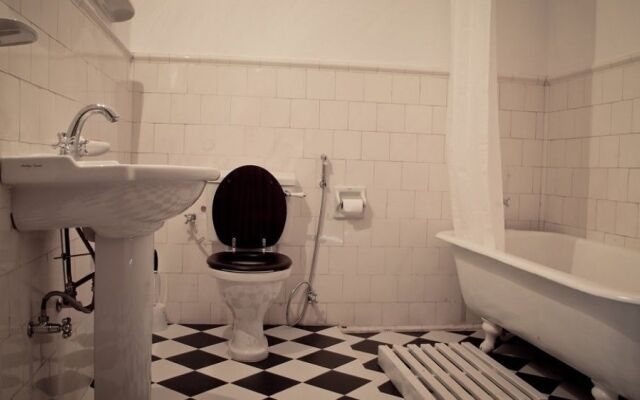 Ancoombra Tea Estate Bungalow