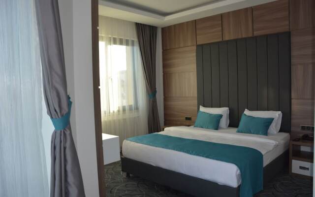 Winter City Hotel