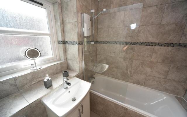Silver Key Apartment 2