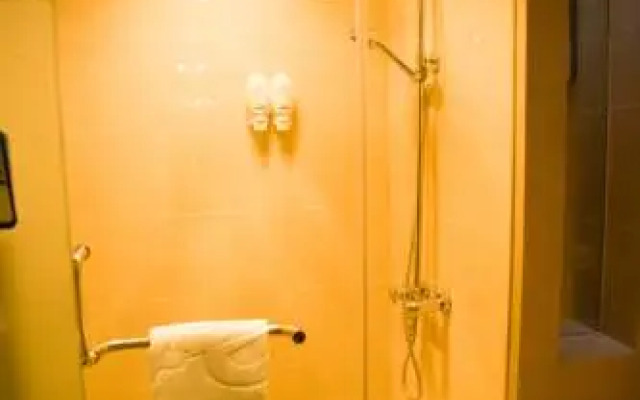 Nanchang Xiao E ApartHotel