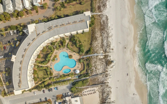 Beachfront Luxury 2Bd 2Ba Condo With Balcony! Sleeps 6!