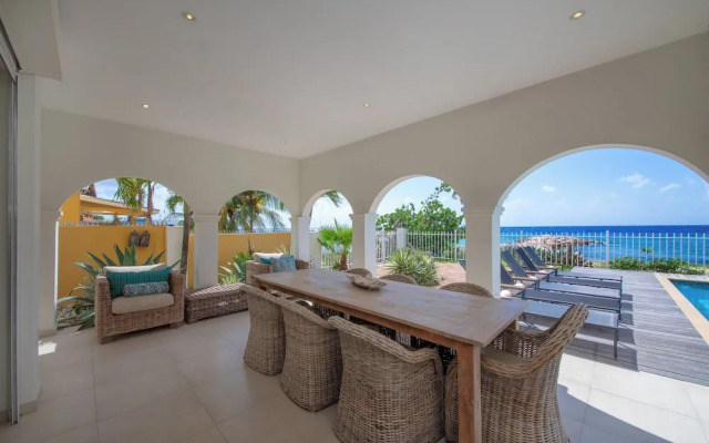 Atlantis Beach House