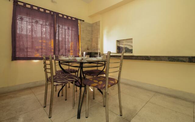 OYO 8503 Apartment Aakash Ganga