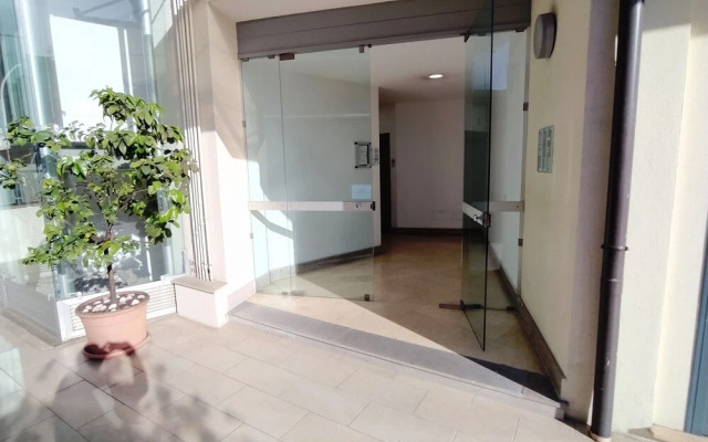 Nice Apartment Close Metro C - Mirti