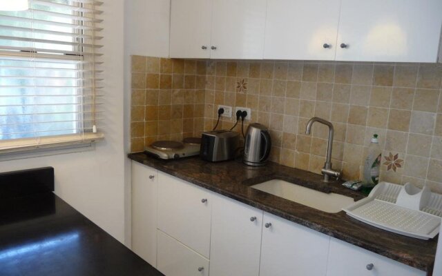 Feel at Home - Vacation Rentals