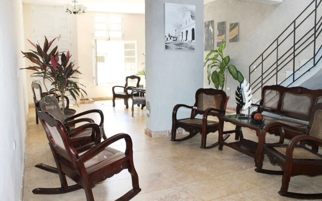 Hostal Sky View