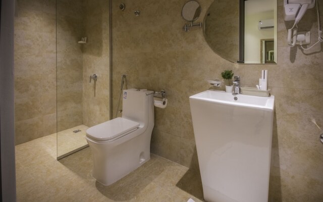 The Address Palace Hotel & Apartment
