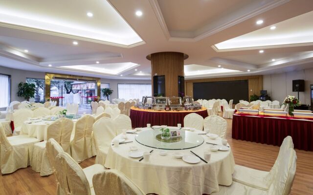 Yong Cun Hotel (Xi'an Bell Tower)