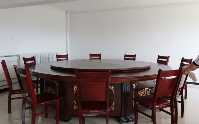 Yijie Holiday Hotel Fengning Lazhaying