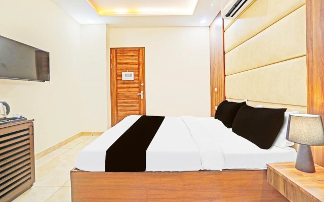 Premium Luxury Stays at Gomti Nagar, Lucknow
