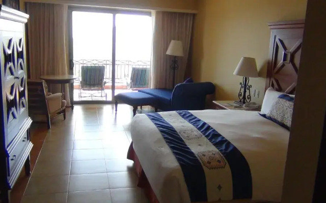 Suites at Sunset Beach Cabo San Lucas Golf and Spa