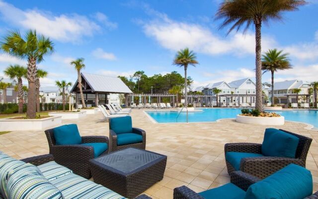 The Sleeping Queens at Prominence 30A