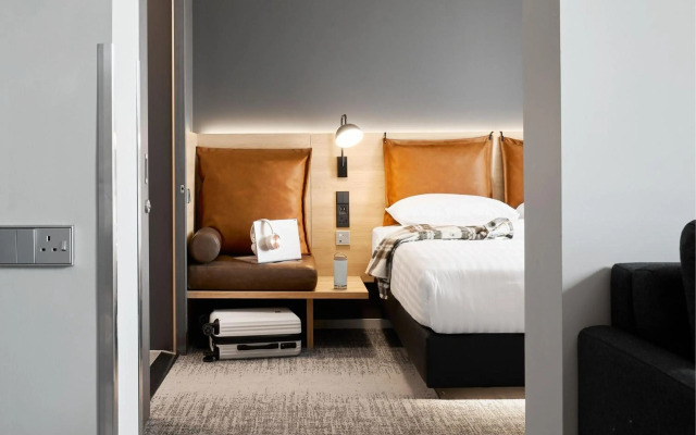Moxy Bristol