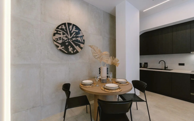 Domus Garden Apartments