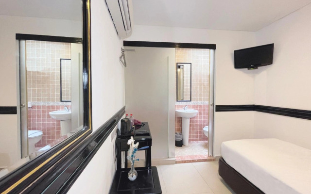 Snooze Hotel Marine Parade