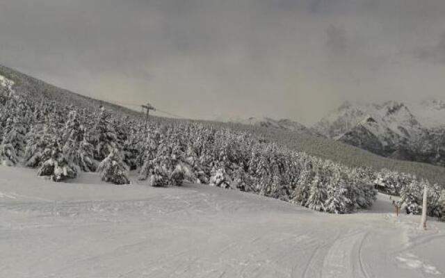 Apartamentos Ball Benas Prados de Velarta