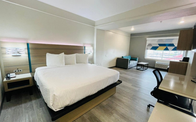 Sonesta Essential North Houston
