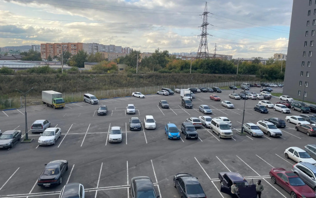 Апартаменты на улице Александра Матросова 36