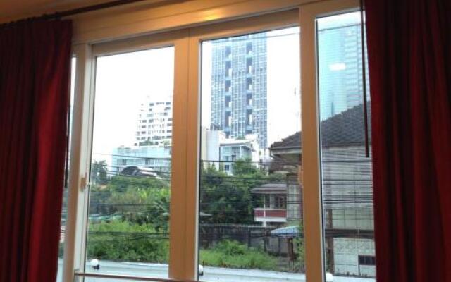 Silom3 Apartment