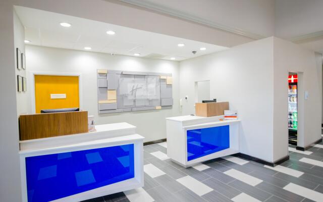 Atwell Suites Austin Airport by IHG
