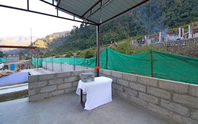 OYO 26673 The Royal Rishikesh - Campsite
