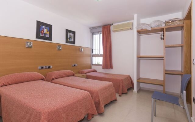 Albergue Inturjoven Constantina - Hostel