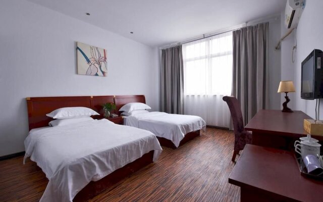 Meigaohua Business Hotel
