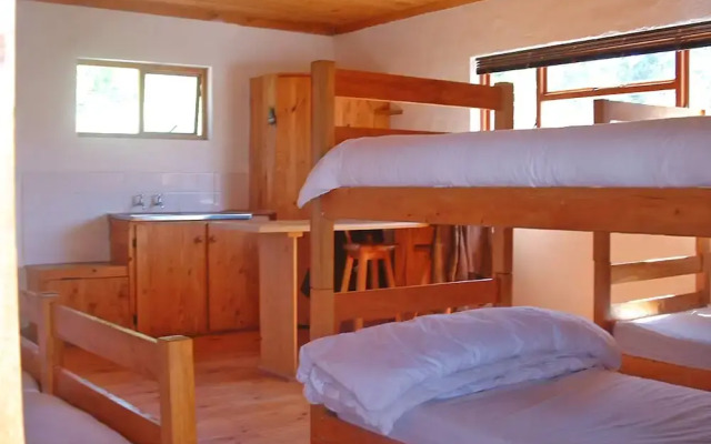 Barrydale Backpackers and Dung Beetle - Hostel