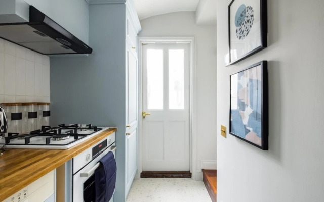 The Kensington Wonder - Stunning 2bdr Flat With Patios