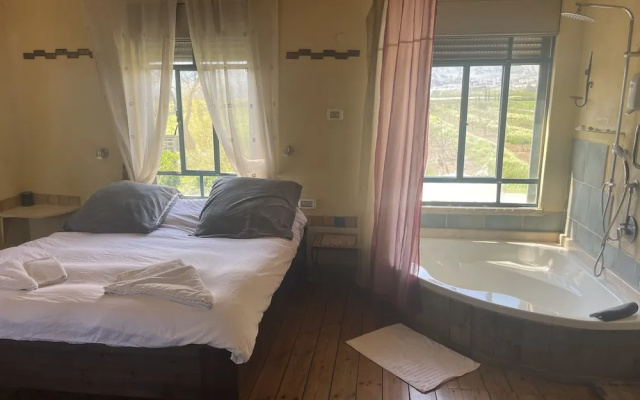 Gross nofesh and spa in Beit Hilel