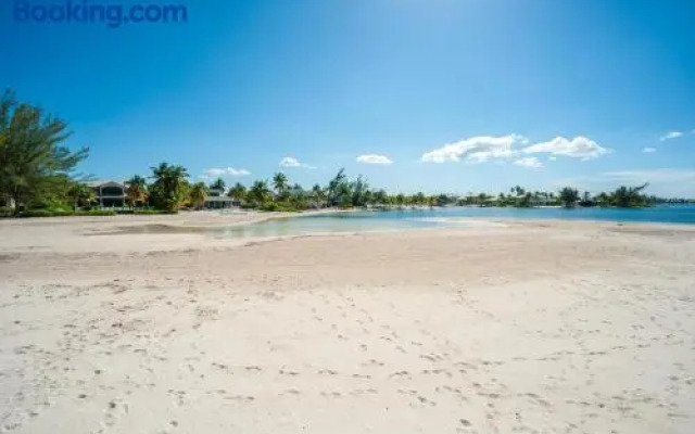 Two Rainbows by Grand Cayman Villas & Condos