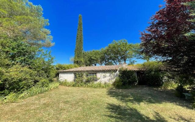 "exclusive Leisure Pool - Italian Garden of Heaven - 12 Guests"