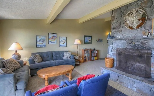 Cozy Hearth and Ocean Views - Inviting Beach Haven