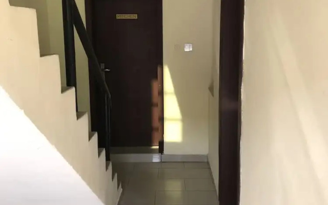 81 Division Officers Mess Apartment