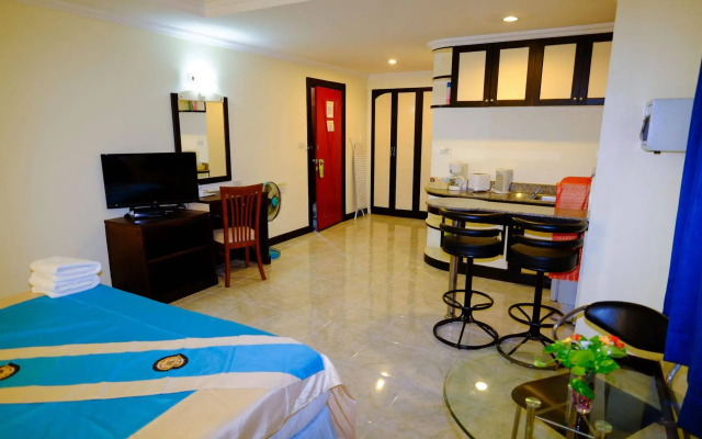 Adonis Guest House