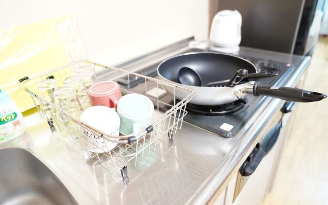 Metro Daikoku Apartment