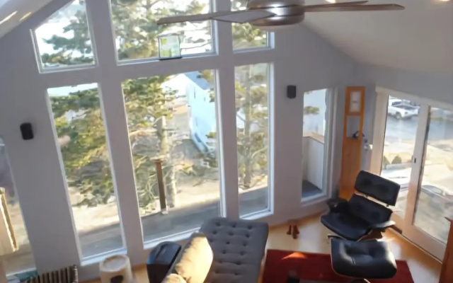 Gulls Ledge - Four Bedroom Home