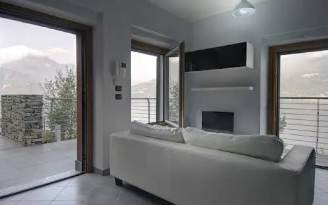Vista 180 House Halldis Apartment