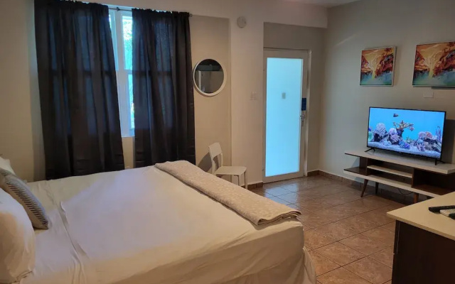Serenity Rincon Guesthouse