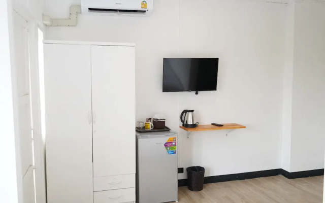 RoomQuest IT Square Don Mueang Airport