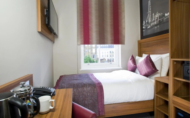 London Court Hotel