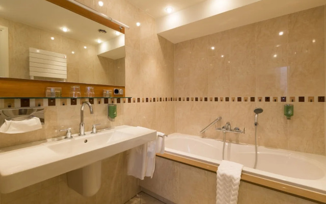 Sense Suites
