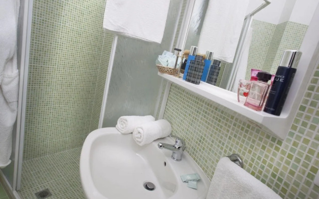 Family Hotel Marina Beach