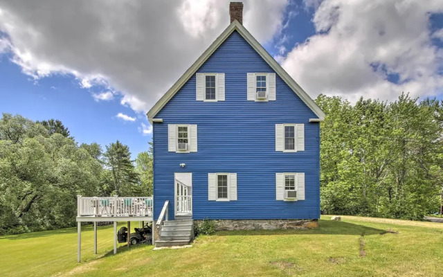 Riverfront Coastal Escape With Deep Water Dock!