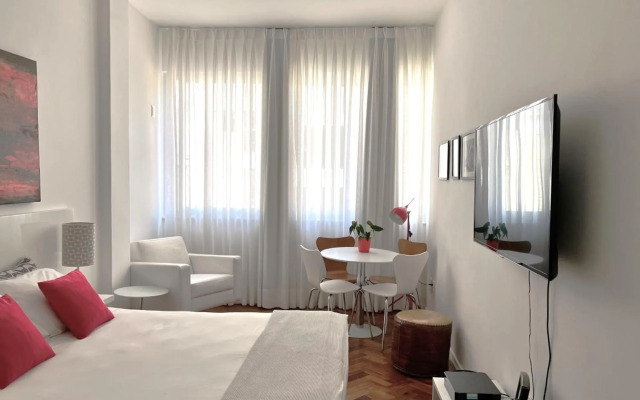 ELEGANT STUDIO 1 BEDROOM IPANEMA BEST LOCATIoN