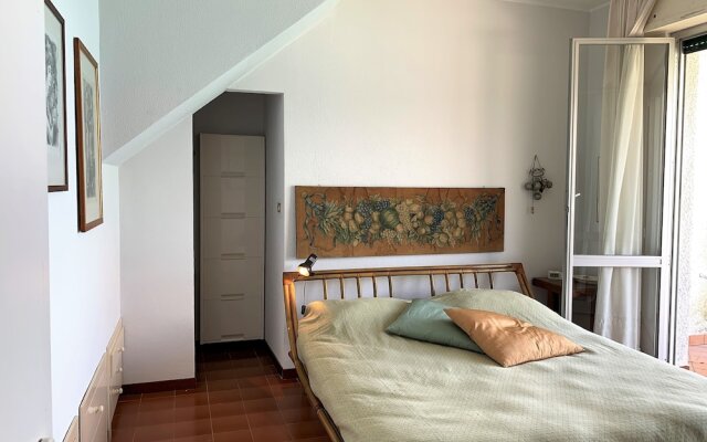 House Sunset by the Sea