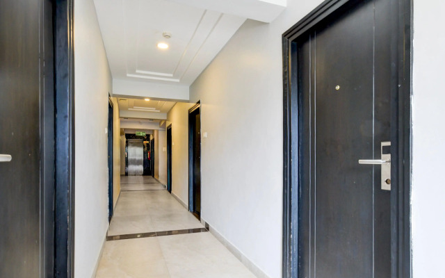 Oyo Townhouse 601 Halcyon Hi-Tec City Near Medicover Hospital