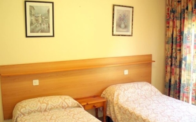 Apartamentos Pins Marina 46
