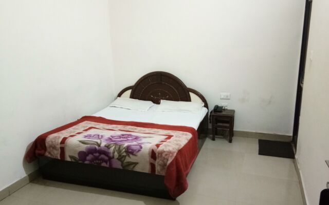 Puri Guest House