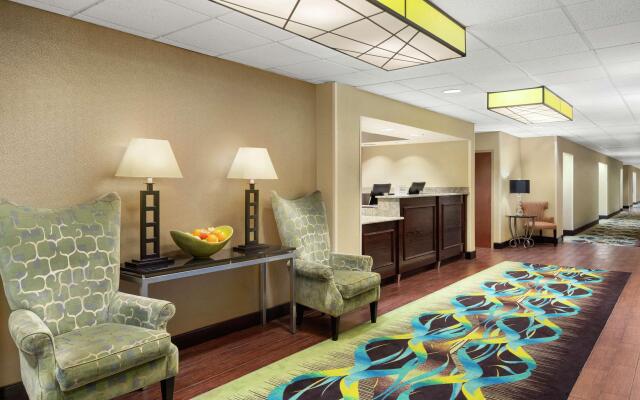 Hampton Inn Dallas-Irving-Las Colinas